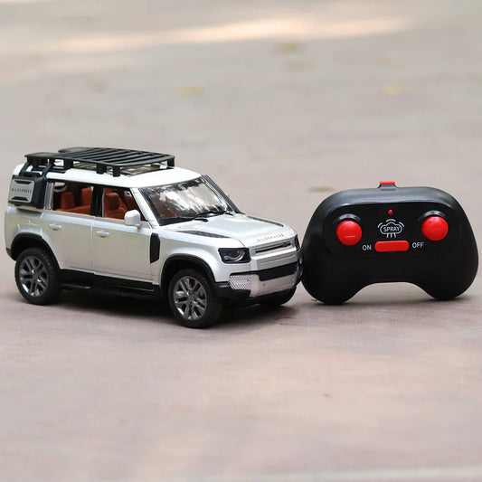 Remote Control Metal Diecast Resembling Defender Car with Smoke Effect | Openable Doors & Light | 1:18 Scale | Assorted Colors